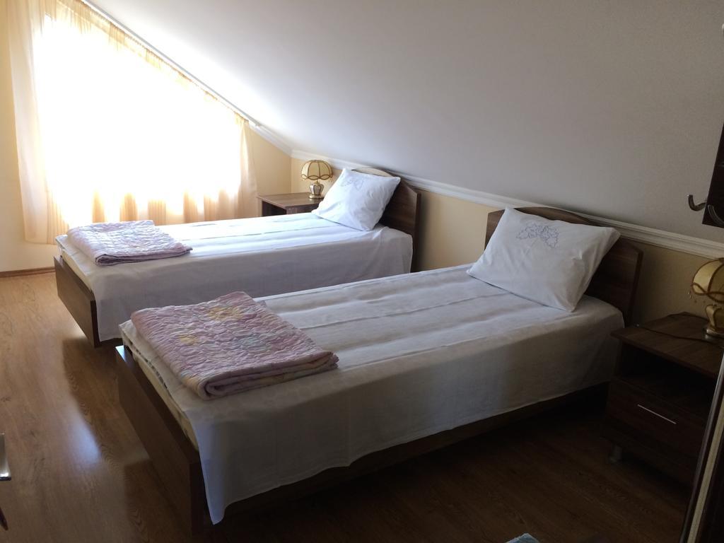 Mari Guest House เทลาวี ภายนอก รูปภาพ