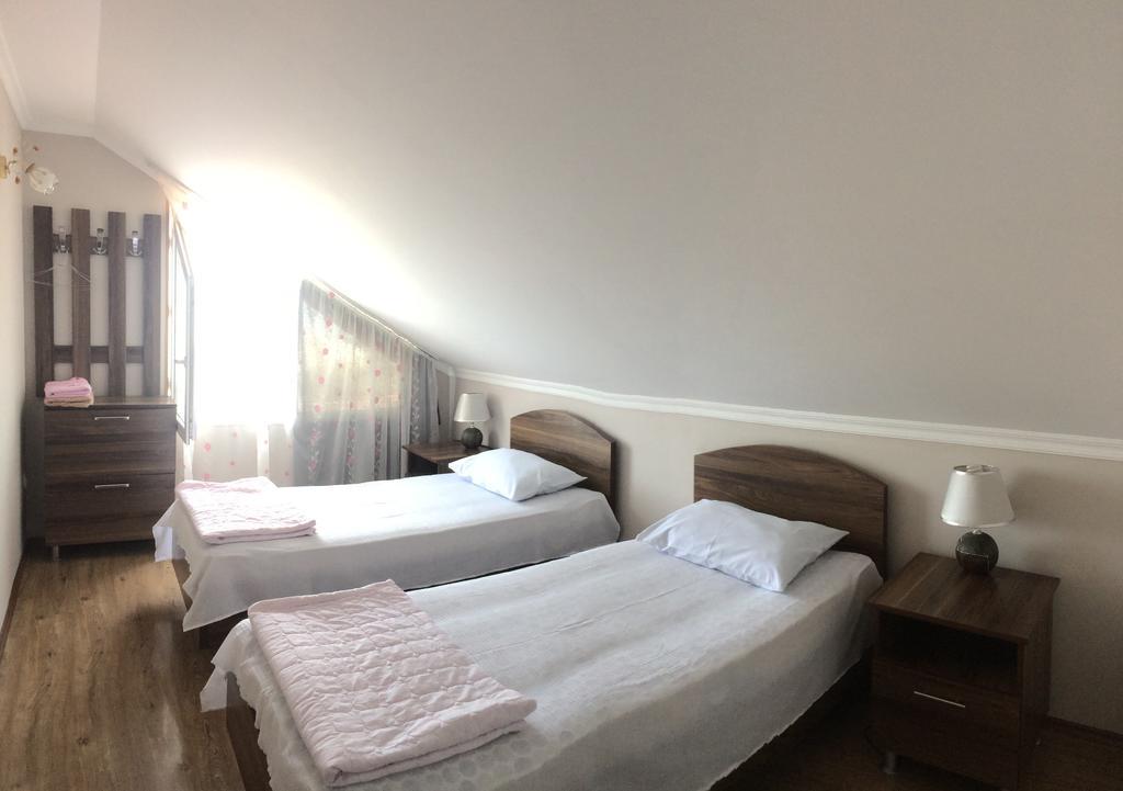 Mari Guest House เทลาวี ภายนอก รูปภาพ
