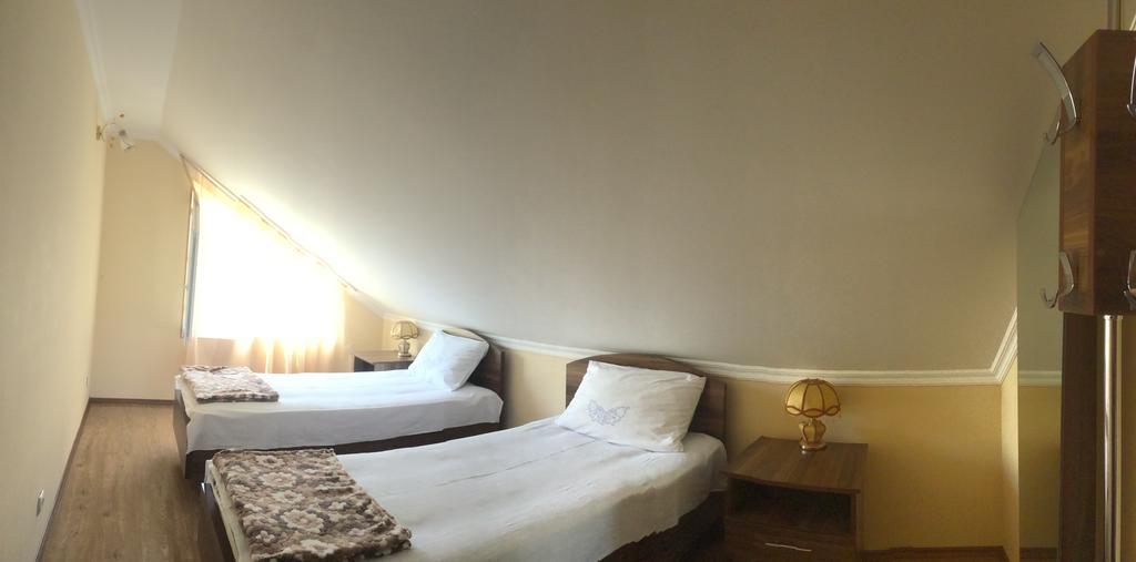 Mari Guest House เทลาวี ภายนอก รูปภาพ