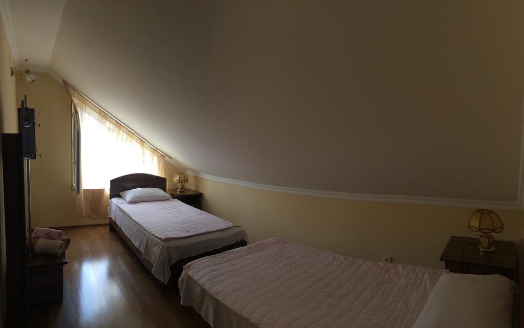 Mari Guest House เทลาวี ภายนอก รูปภาพ