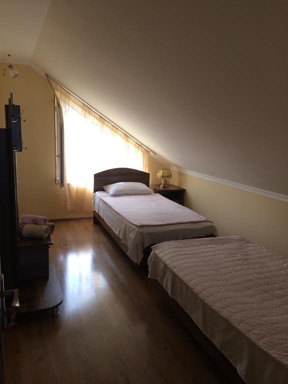 Mari Guest House เทลาวี ภายนอก รูปภาพ