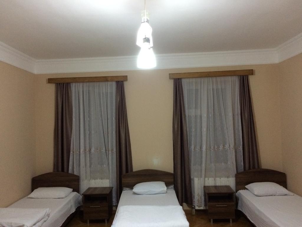 Mari Guest House เทลาวี ภายนอก รูปภาพ