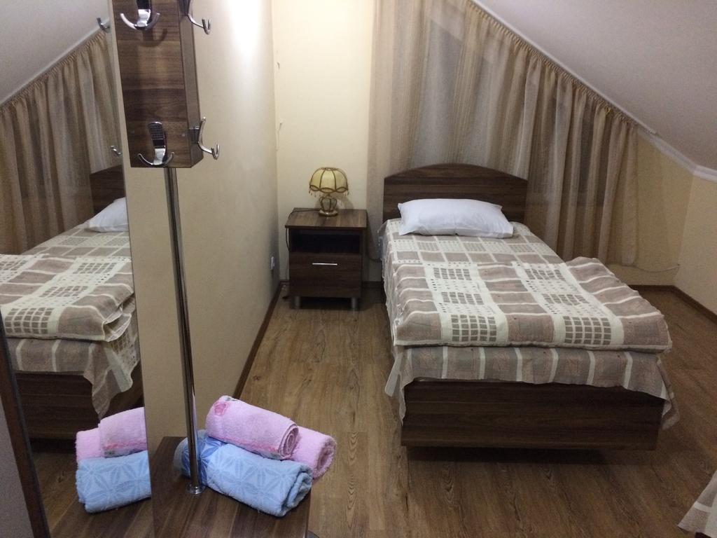 Mari Guest House เทลาวี ภายนอก รูปภาพ